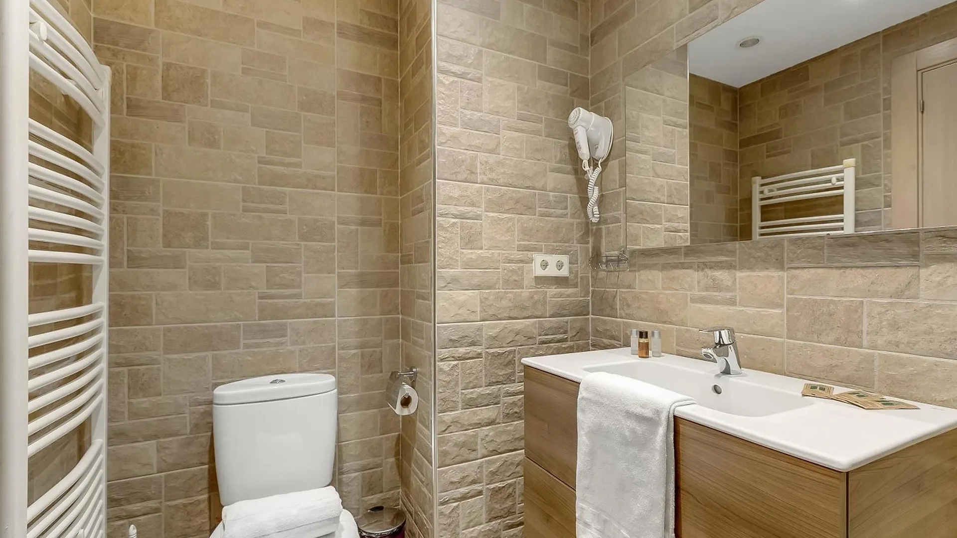 Family-Friendly Andorra Accommodation - Happy Rentals El Tarter Daire