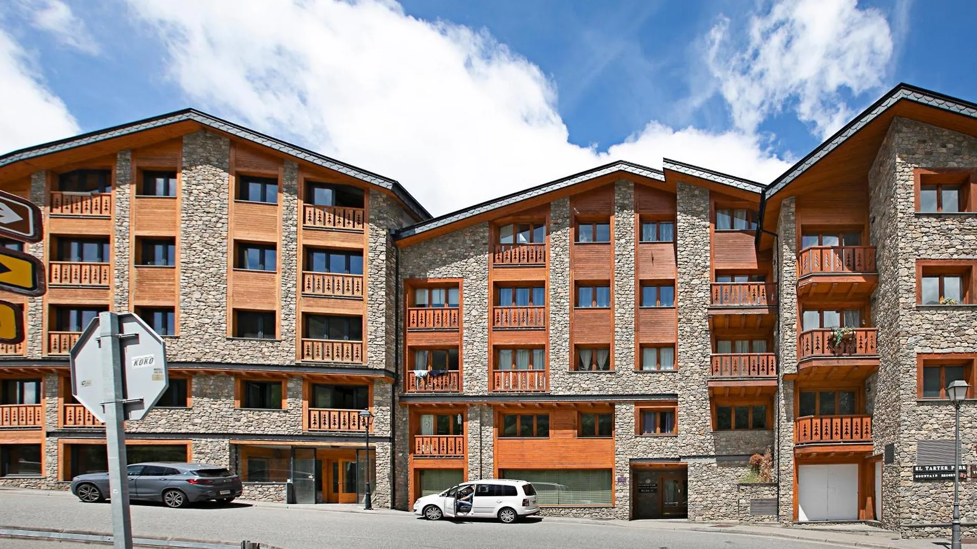 Family-Friendly Andorra Accommodation - Happy Rentals El Tarter 0*,